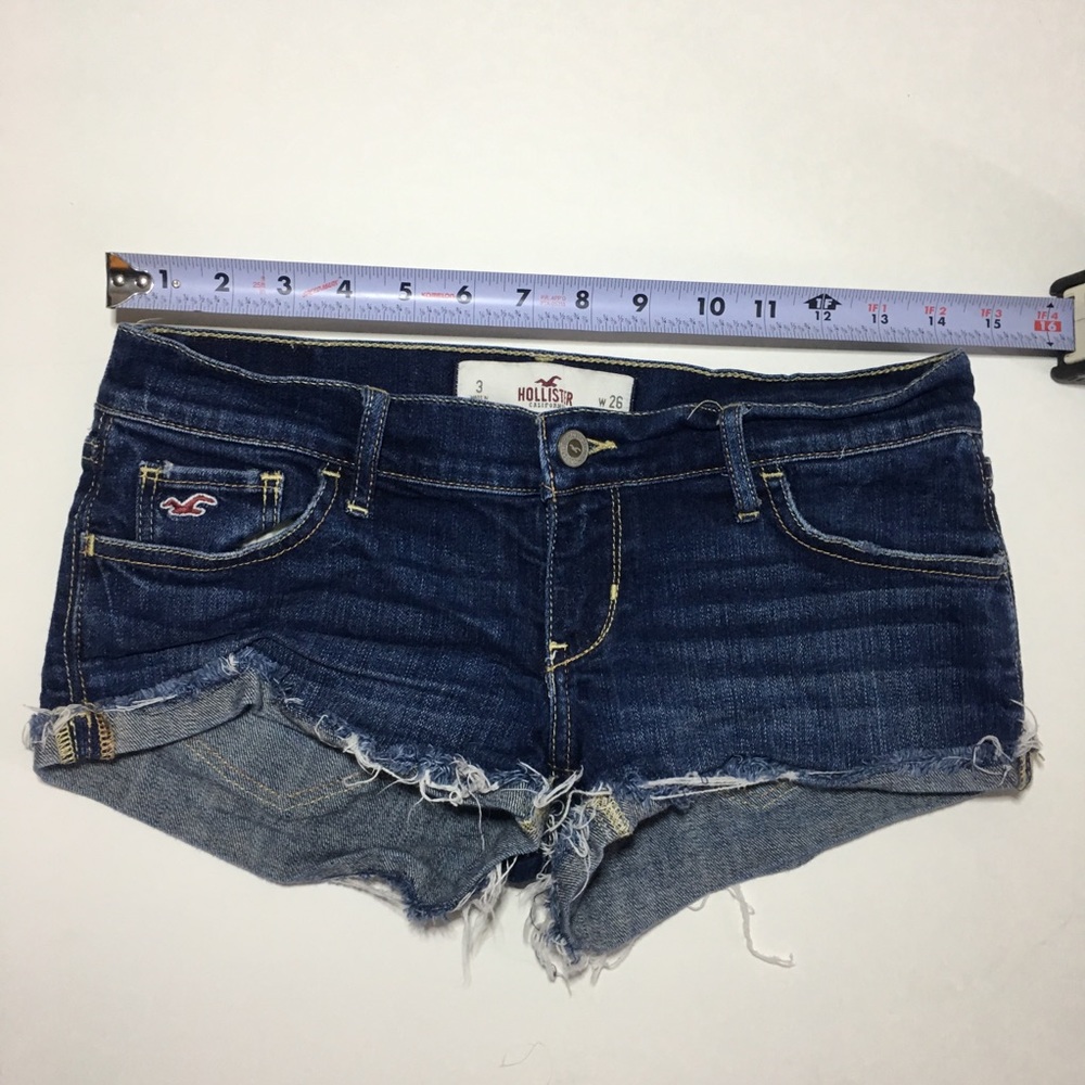 Hollister Women's Size 3 W26 Blue Jean Short - Picture 6 of 7